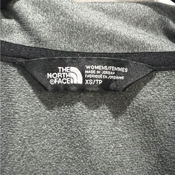 The North Face Charcoal Quarter-Zip Top - Picture 3 of 8
